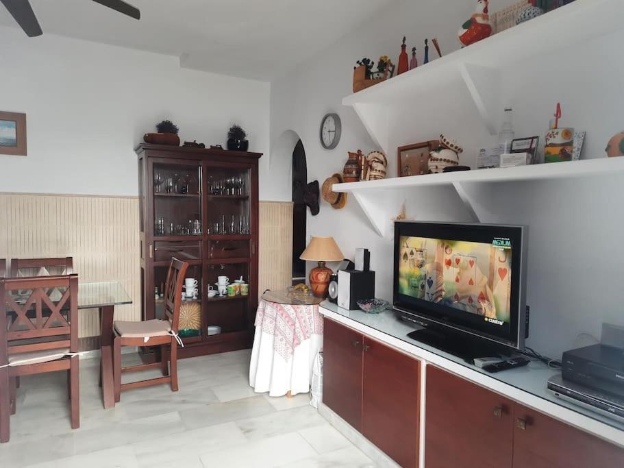 Amplio Apartamento En La Barrosa Ново Санкти Петри Екстериор снимка